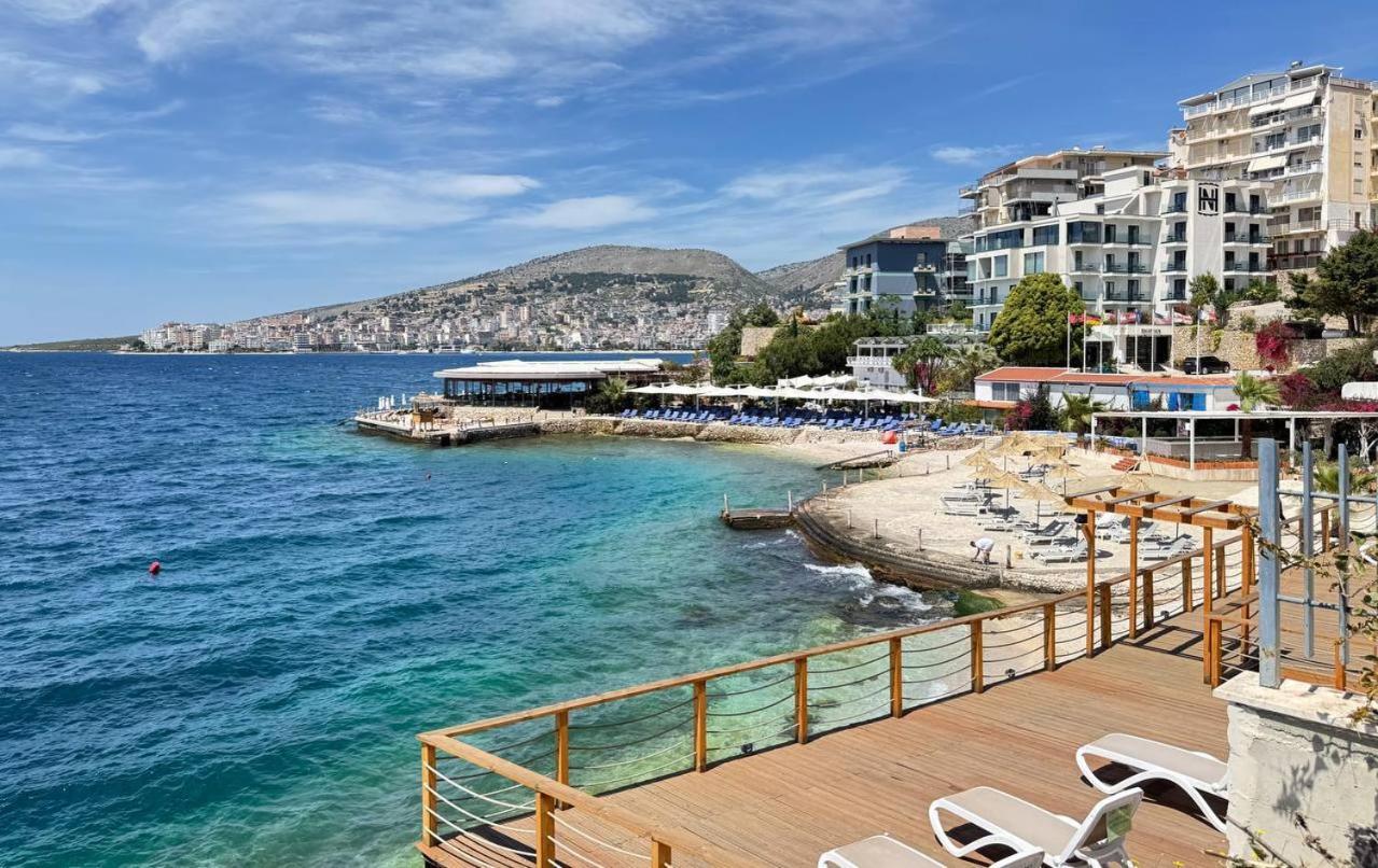Del Mar Sea View Apartment Sarandë Buitenkant foto