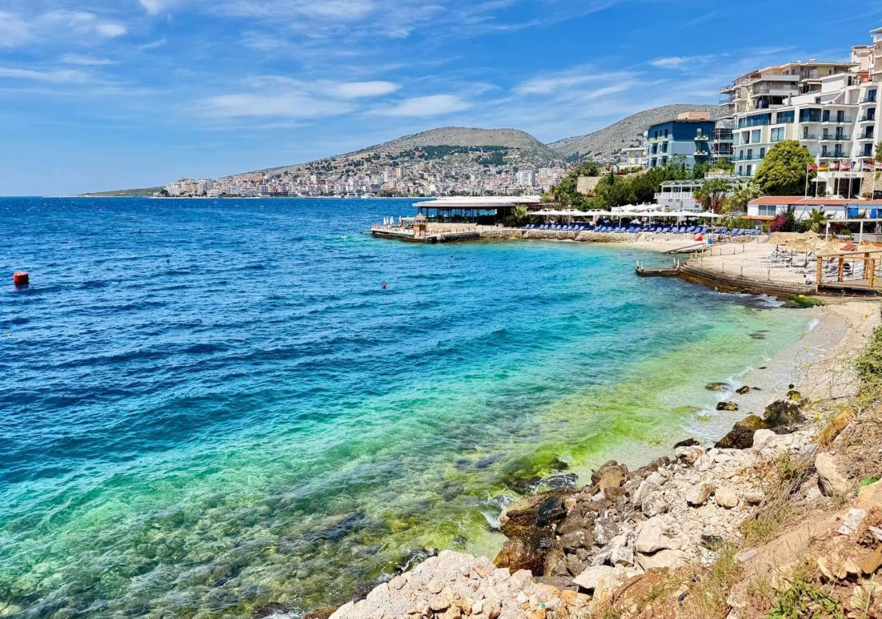Del Mar Sea View Apartment Sarandë Buitenkant foto