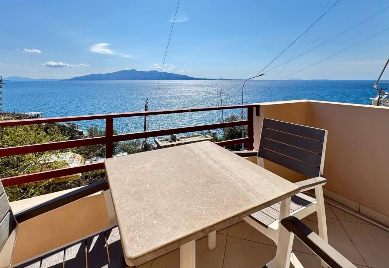 Del Mar Sea View Apartment Sarandë Buitenkant foto