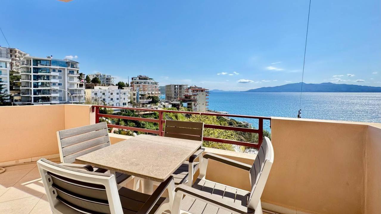 Del Mar Sea View Apartment Sarandë Buitenkant foto