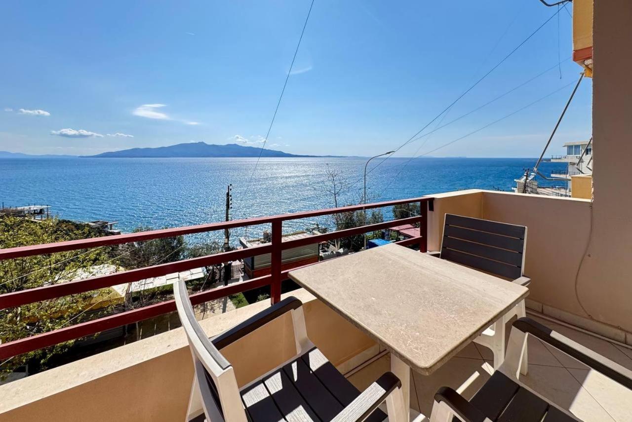 Del Mar Sea View Apartment Sarandë Buitenkant foto