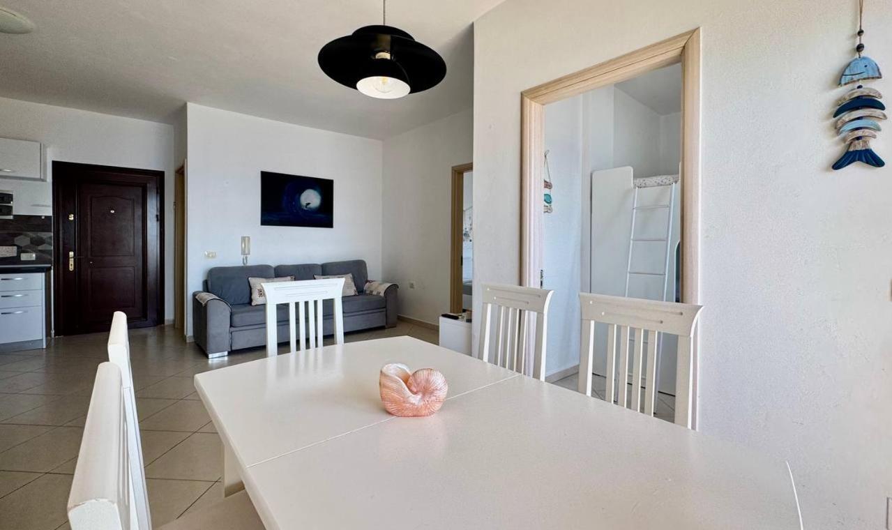 Del Mar Sea View Apartment Sarandë Buitenkant foto