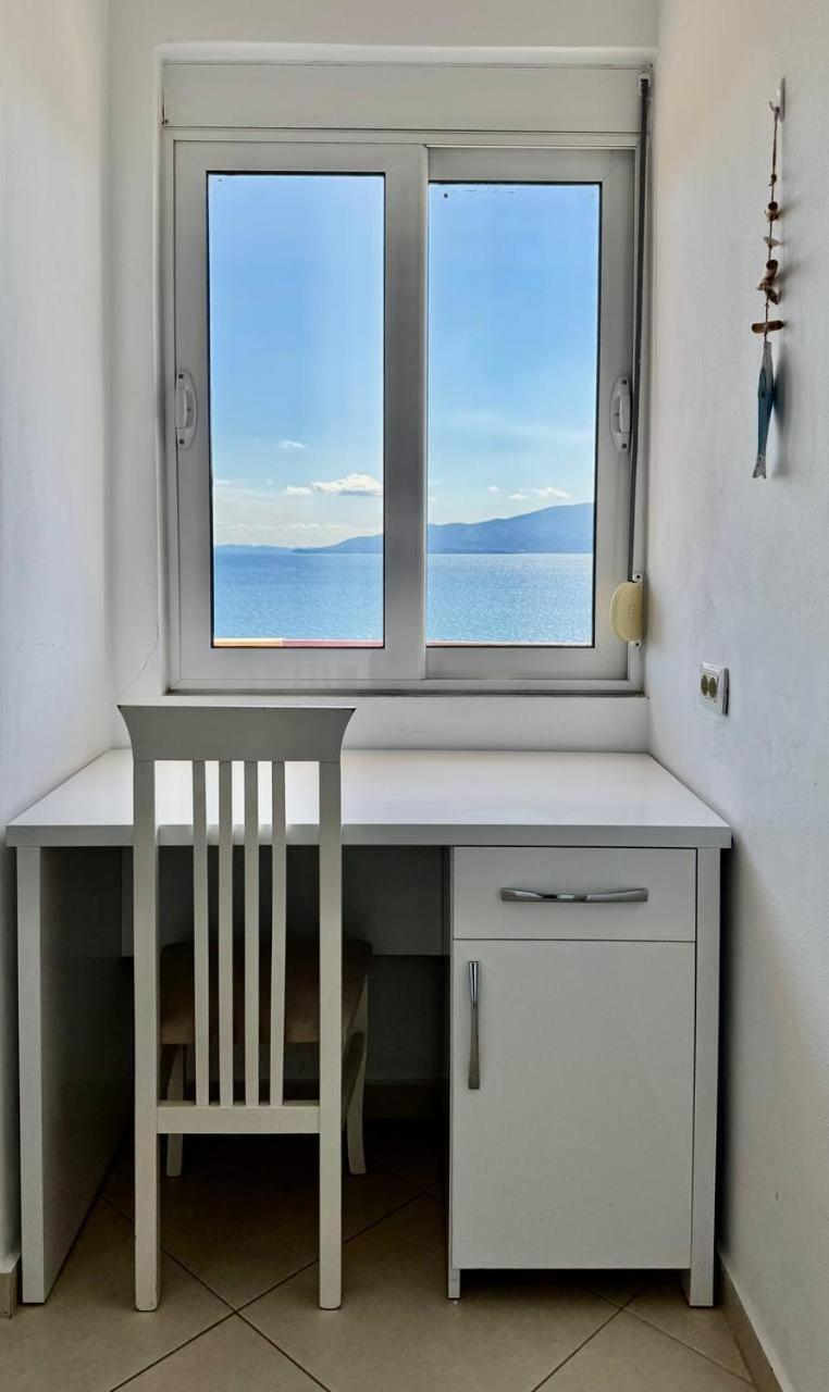 Del Mar Sea View Apartment Sarandë Buitenkant foto