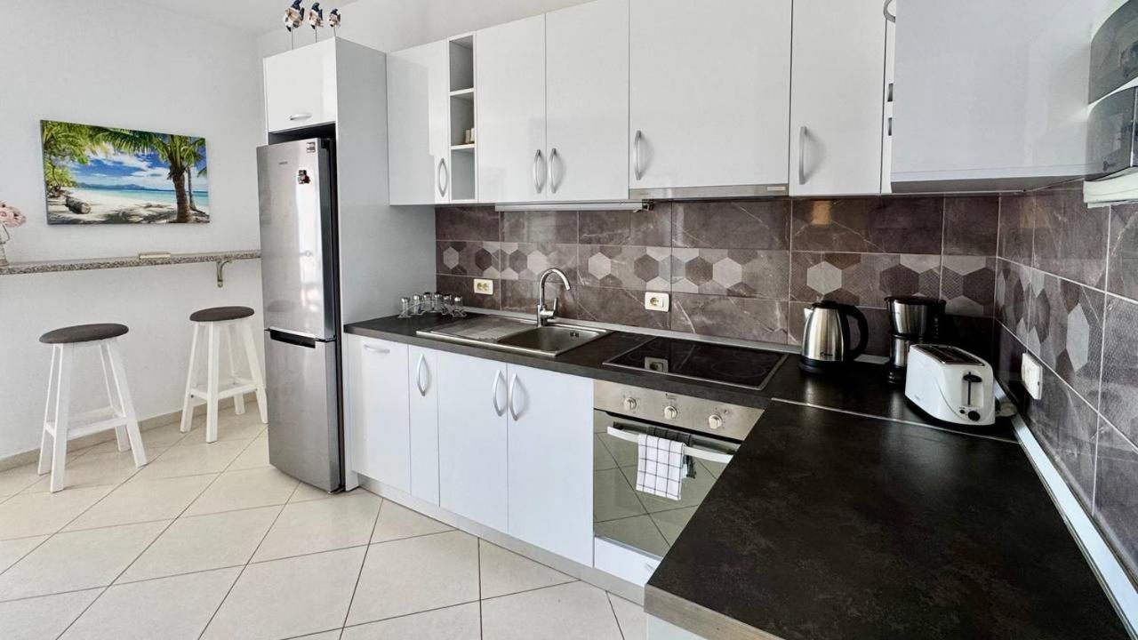 Del Mar Sea View Apartment Sarandë Buitenkant foto