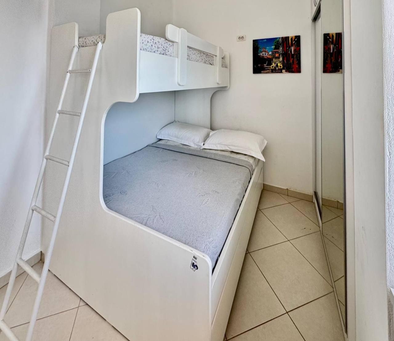 Del Mar Sea View Apartment Sarandë Buitenkant foto